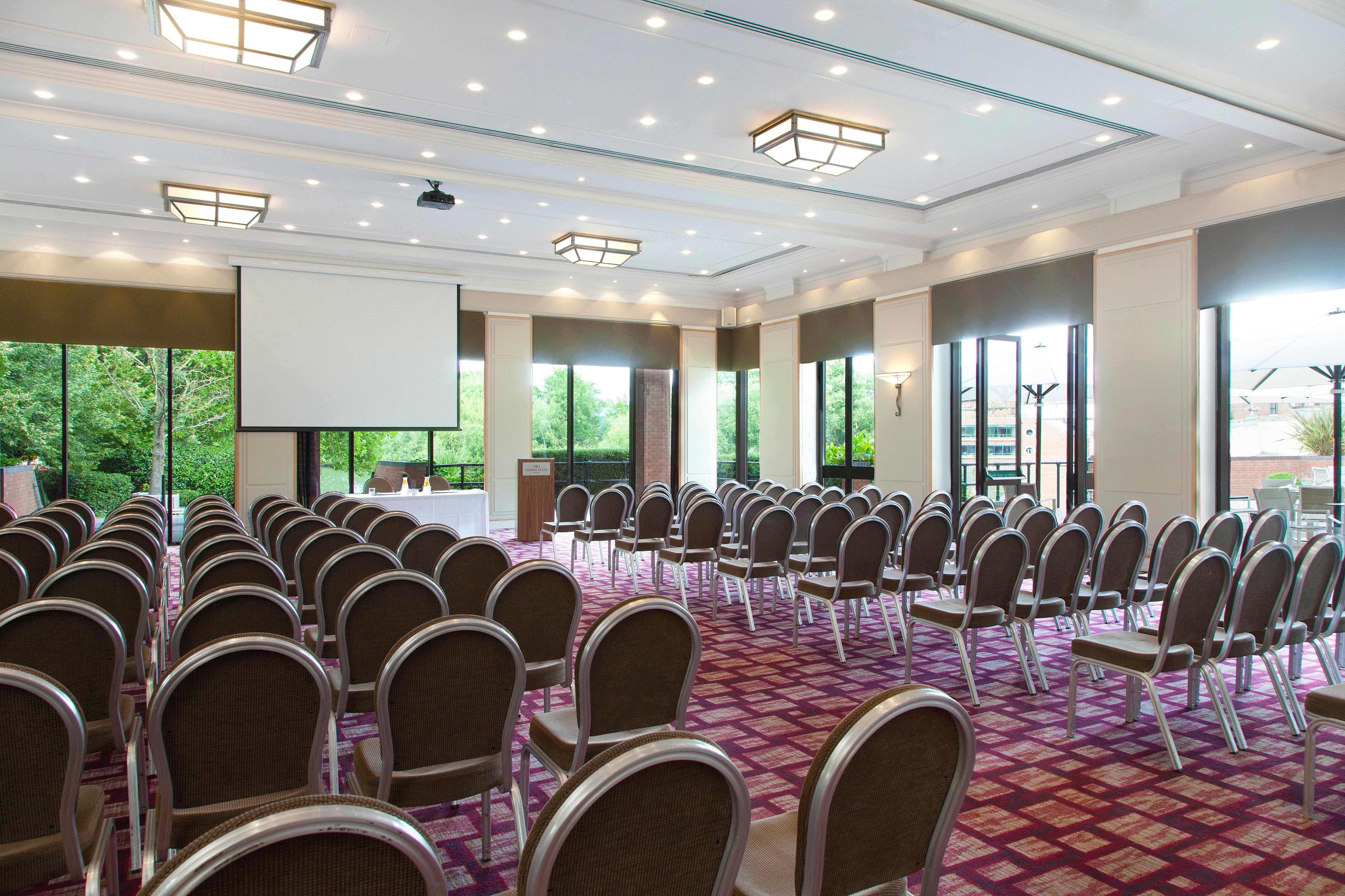 Crowne Plaza Reading Ξενοδοχείο Εξωτερικό φωτογραφία