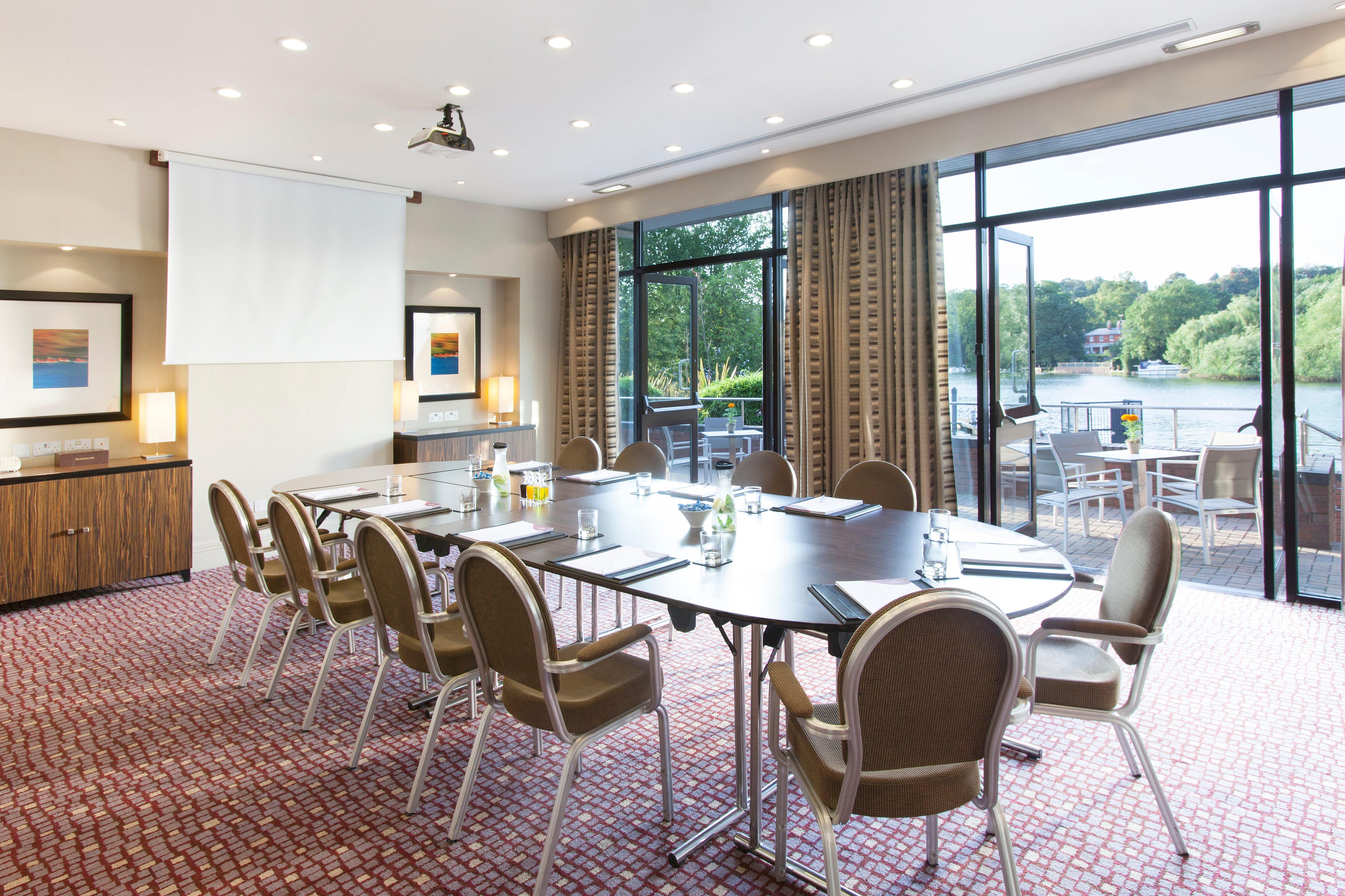 Crowne Plaza Reading Ξενοδοχείο Εξωτερικό φωτογραφία