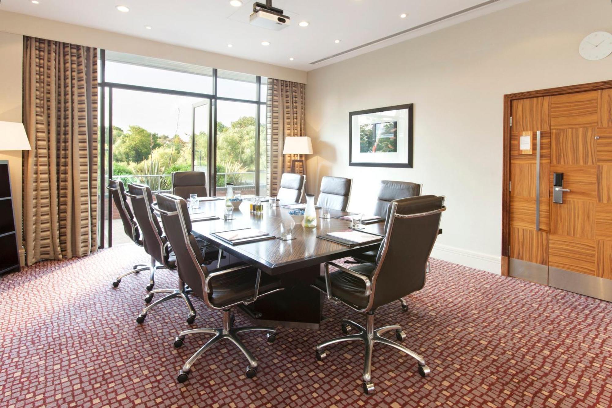 Crowne Plaza Reading Ξενοδοχείο Εξωτερικό φωτογραφία