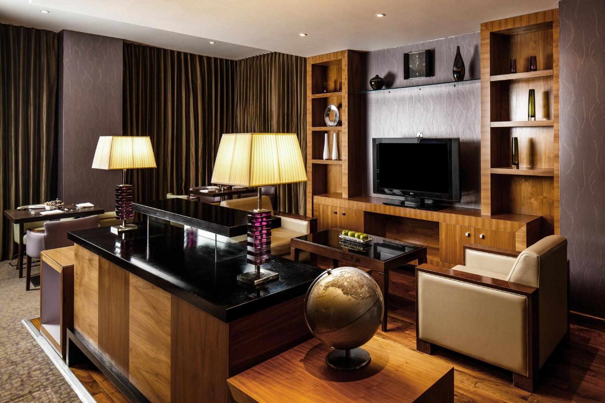 Crowne Plaza Reading Ξενοδοχείο Εξωτερικό φωτογραφία
